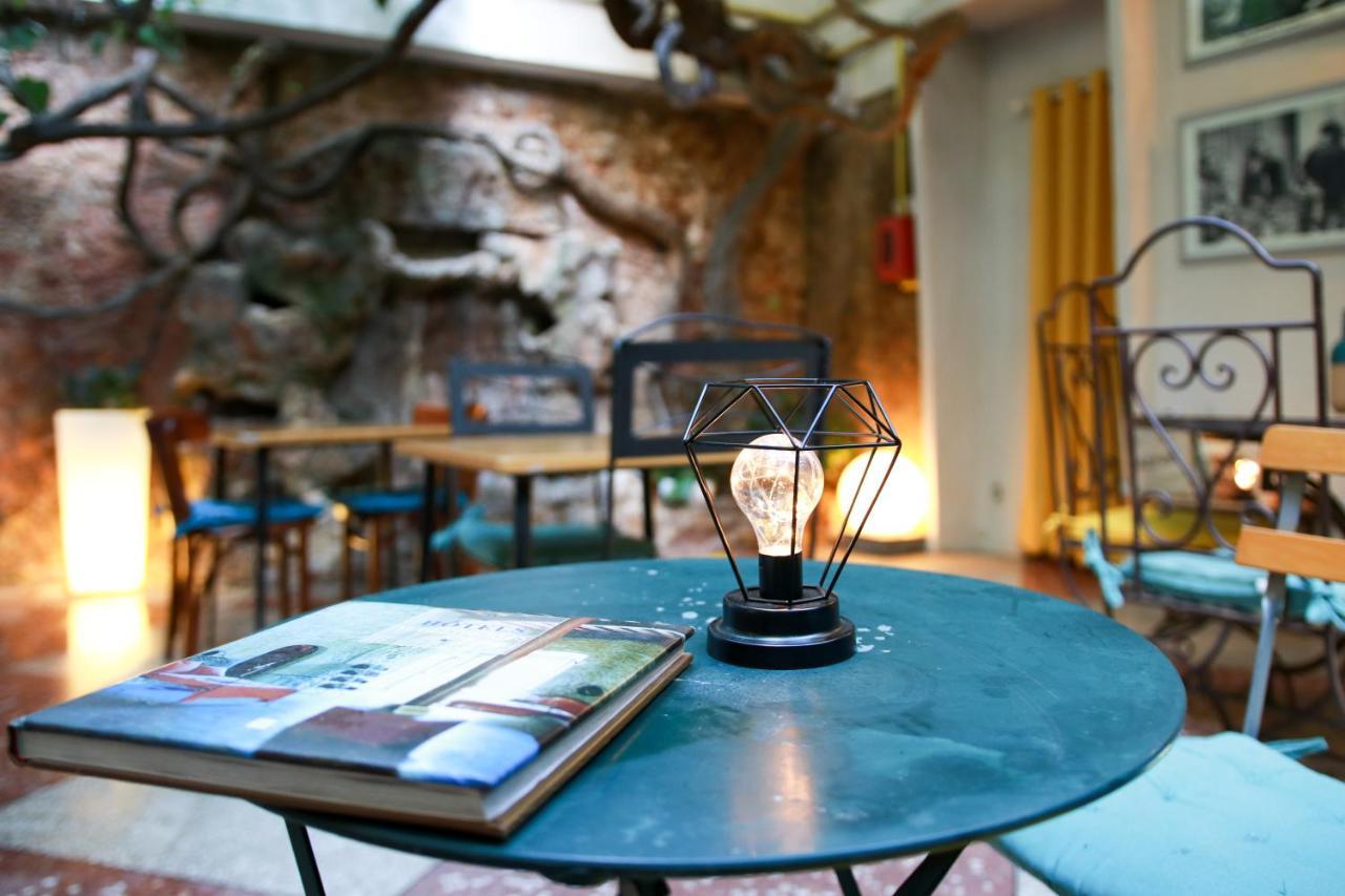 Hotel L'Atmosphere Sanary-sur-Mer Eksteriør bilde